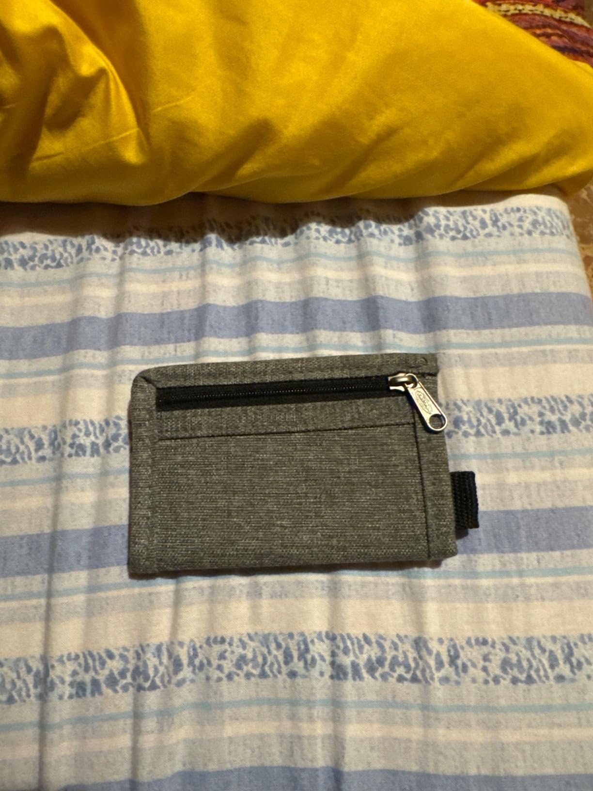 Discret et pratique