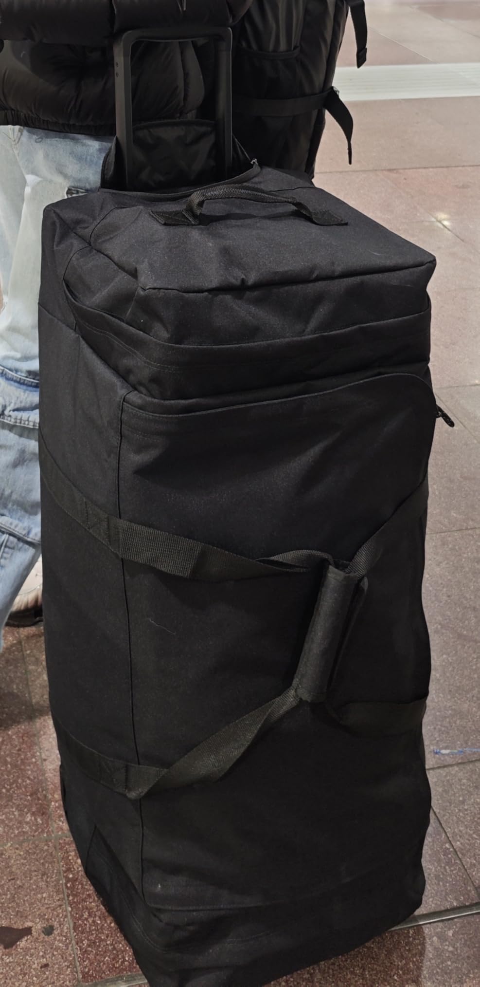 Très bon sac à roulettes