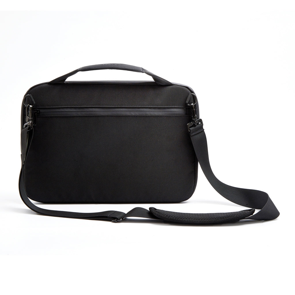 xd-design-16-laptop-bag-housse-ordinateur-rembourr-e-r-pet-1200d-d-perlante-avec image 3