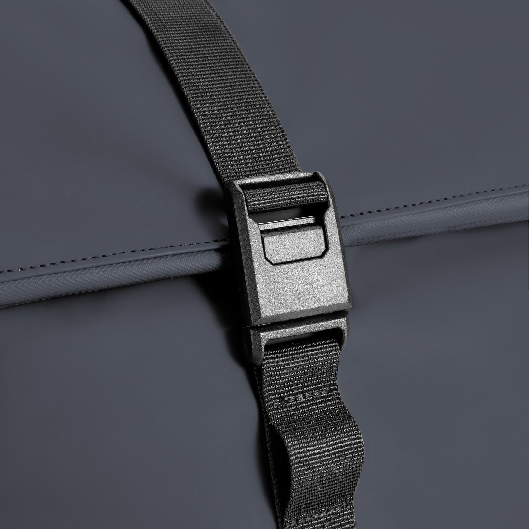 xd-design-urban-flap-top-sac-dos-antivol-tout-temps-avec-ouverture-en-l-comparti image 7
